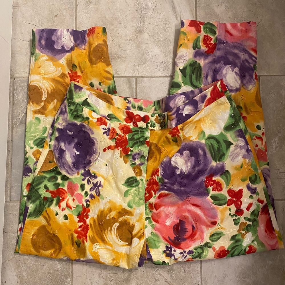 NWOT Vintage Liz Claiborne Collection Floral Eyelet Pants